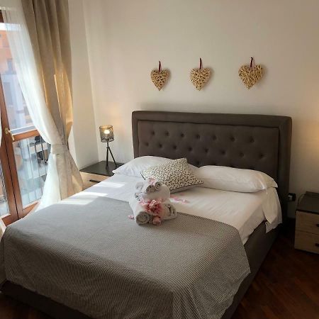 Perugino Apartments 菲乌米奇诺 外观 照片