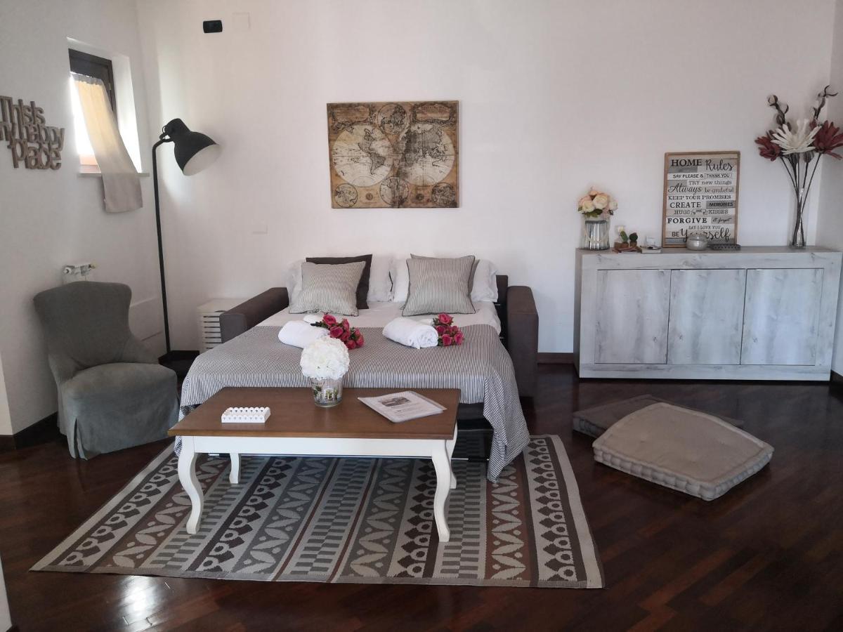 Perugino Apartments 菲乌米奇诺 外观 照片